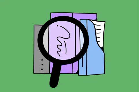 Szukasz sposobu, jak dodać przypis w Powerpoincie? Ilustracja pokazuje dokumenty pod lupą, symbolizując analizę i szczegóły.