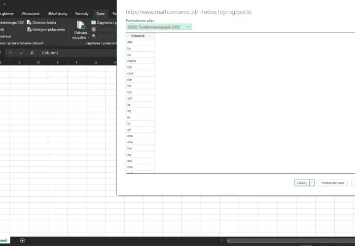 Excel pokazuje, jak utworzyć plik CSV, importując dane z listy słów.