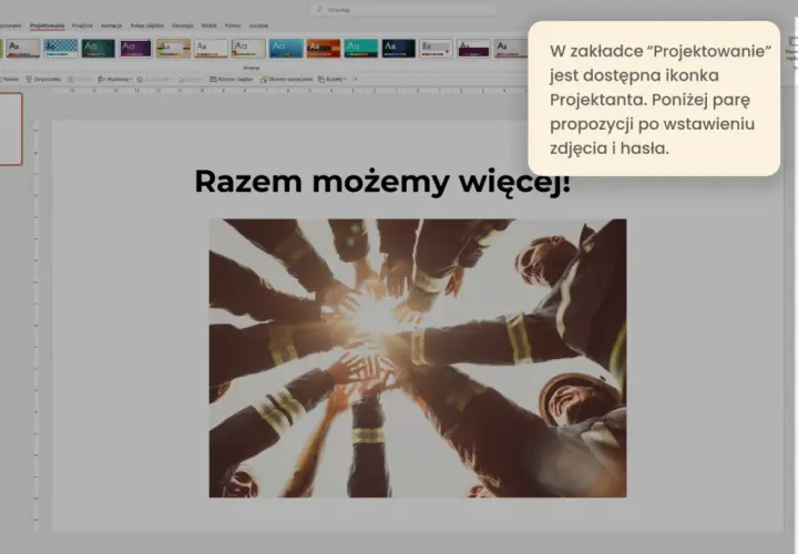 Jak skopiować slajd z jednej prezentacji do drugiej w PowerPoint. Widok Projektanta podpowiada, jak to zrobić.