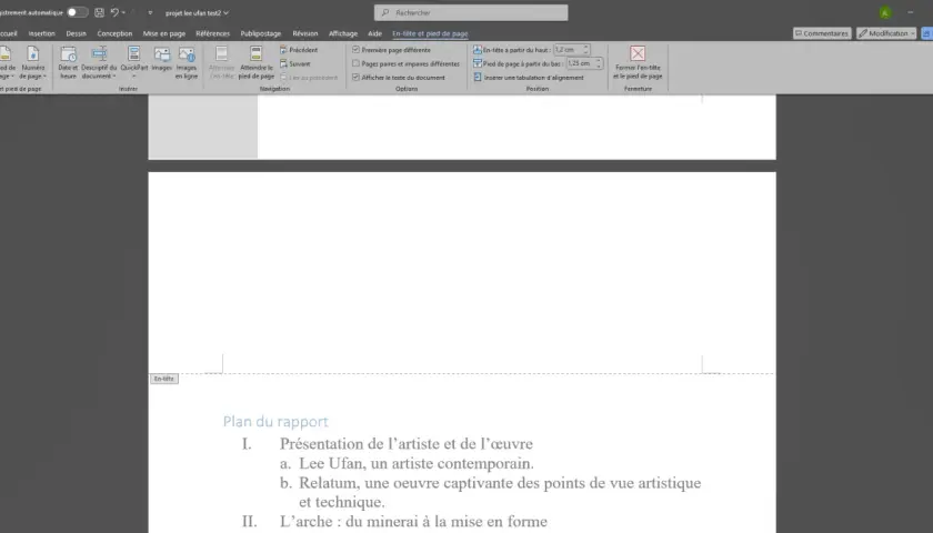 Wykres pokazuje, jak zmniejszyć nagłówek w Wordzie, ustawiając jego wysokość na 1,2 cm.