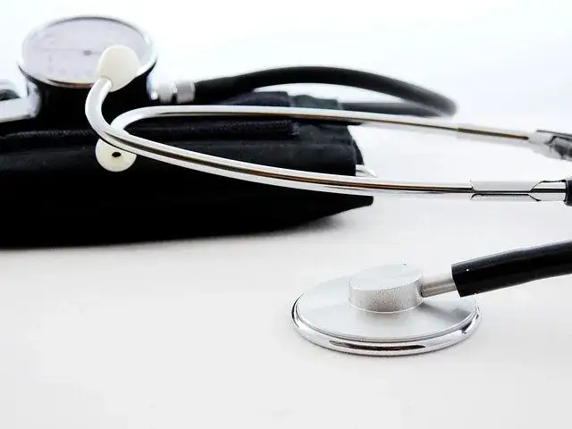 Zdjęcie Jak zrobić doktorat z nauk medycznych - kluczowe kroki i wymagania